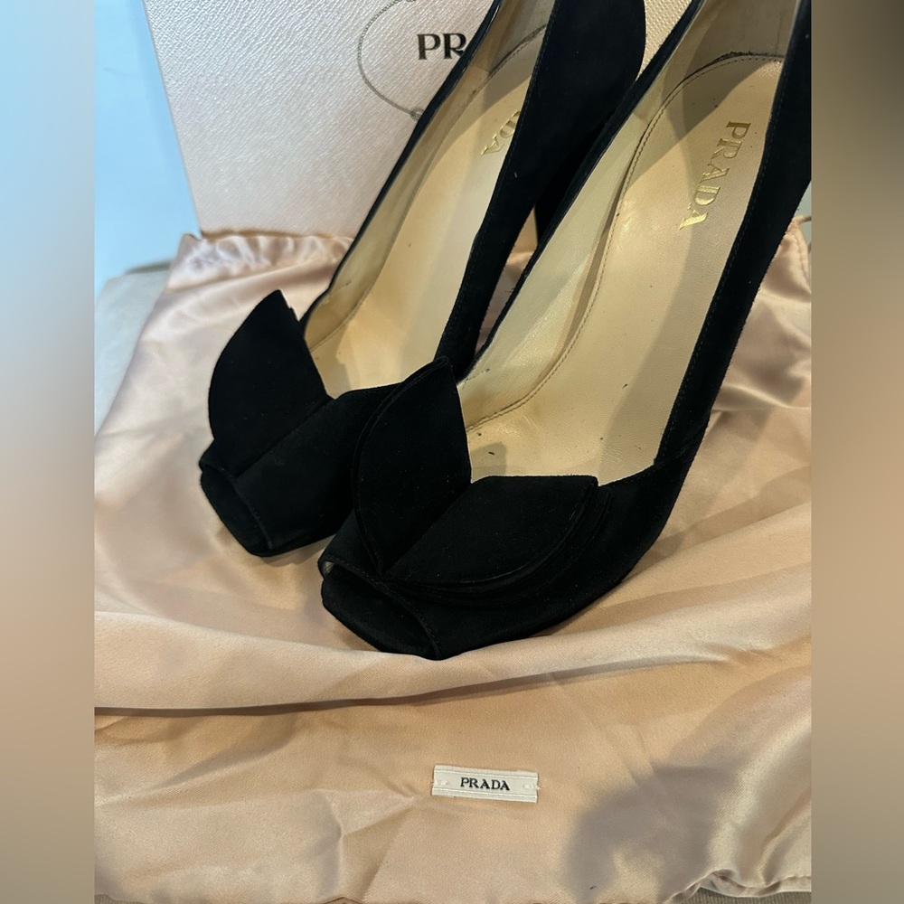 Prada pumps - Picture 11 of 11